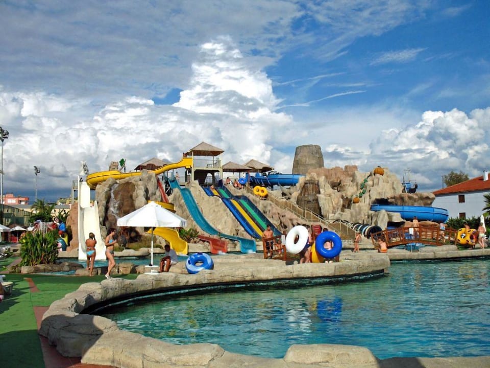 Silence Beach Selectum Family Resort Side