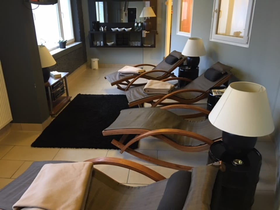 Spa-Bereich mit kostenfreiem Wasser und Tee Krögers Hotel