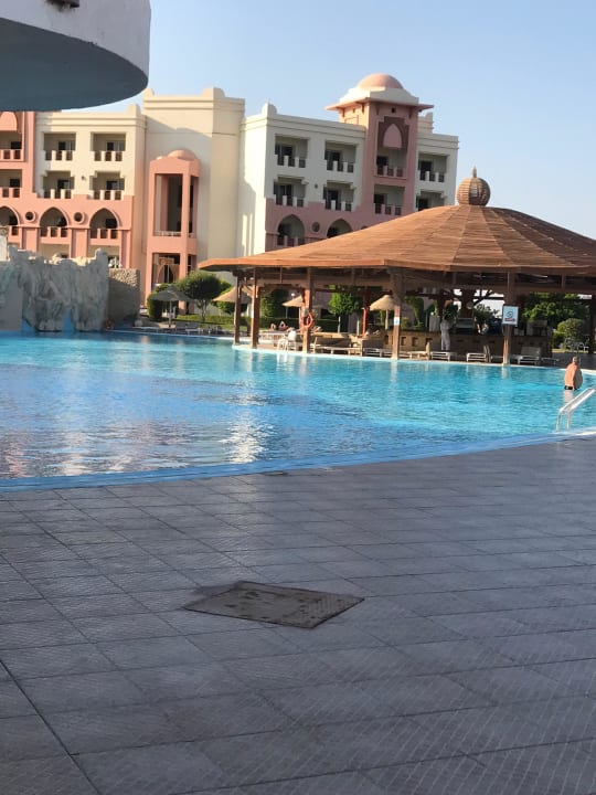 Außenansicht Serenity Alpha Beach