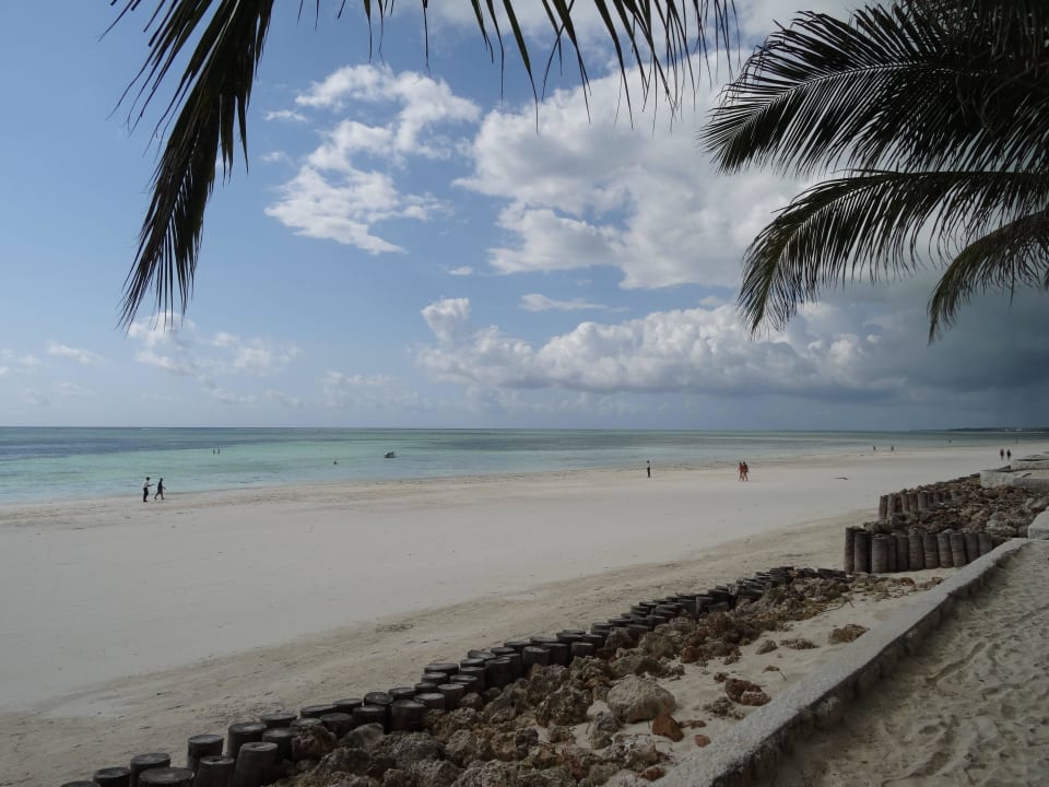 Strand Sultan Sands Island Resort & Spa