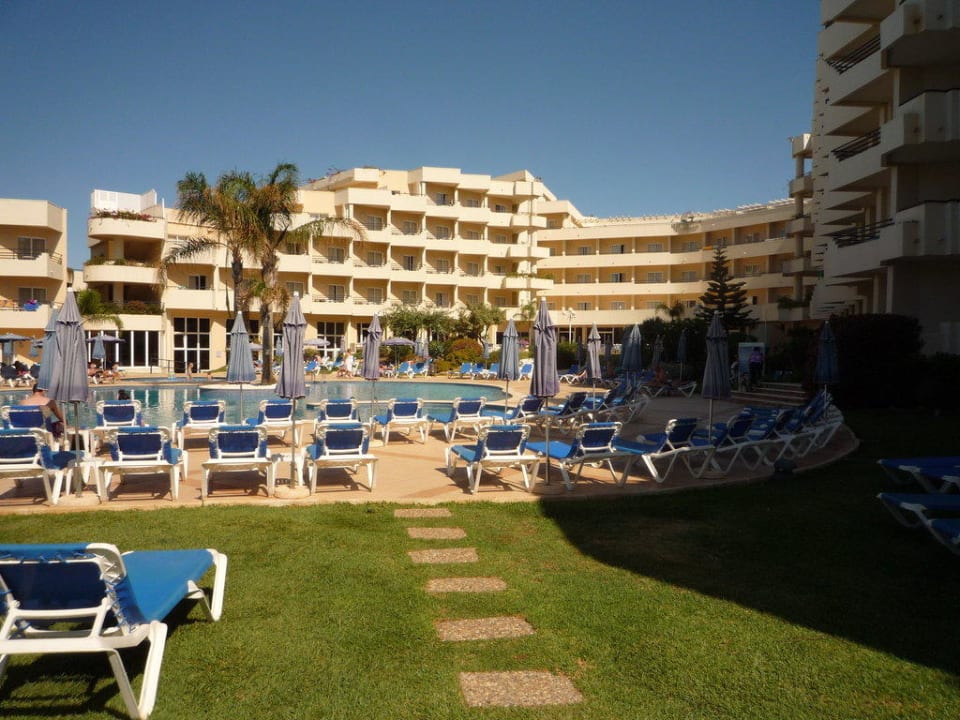 Blick auf den Pool Hotel Vila Galé Náutico