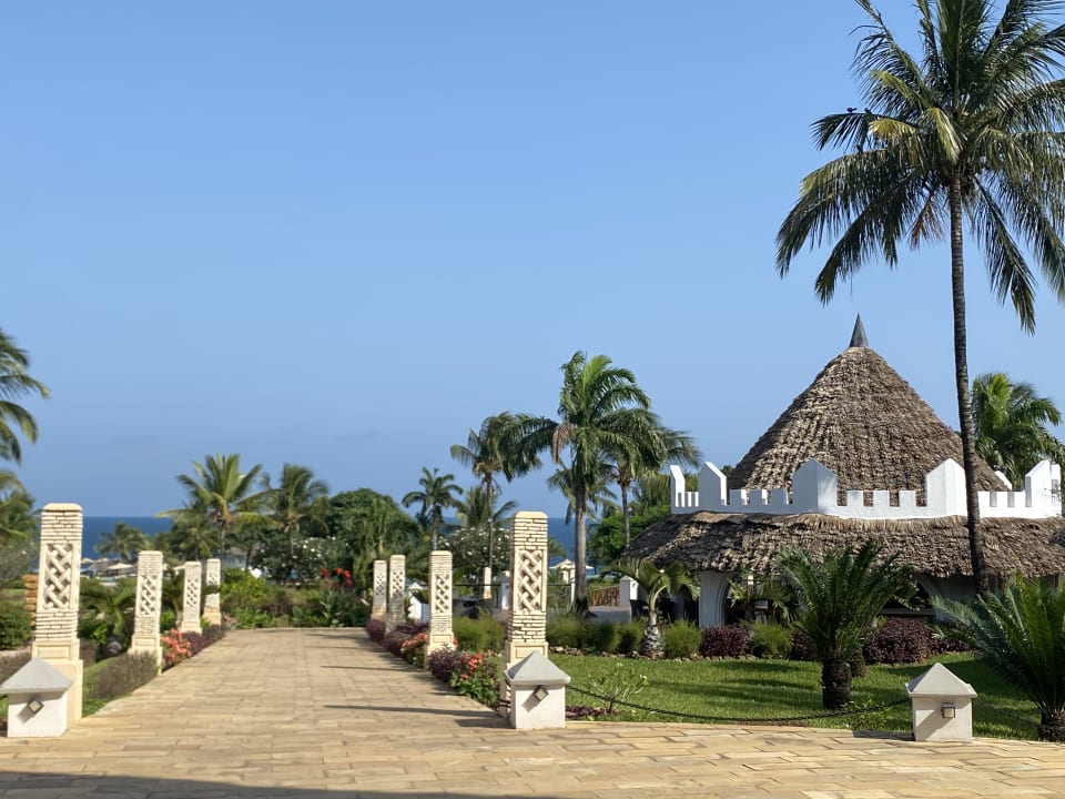 Gartenanlage Royal Zanzibar Beach Resort