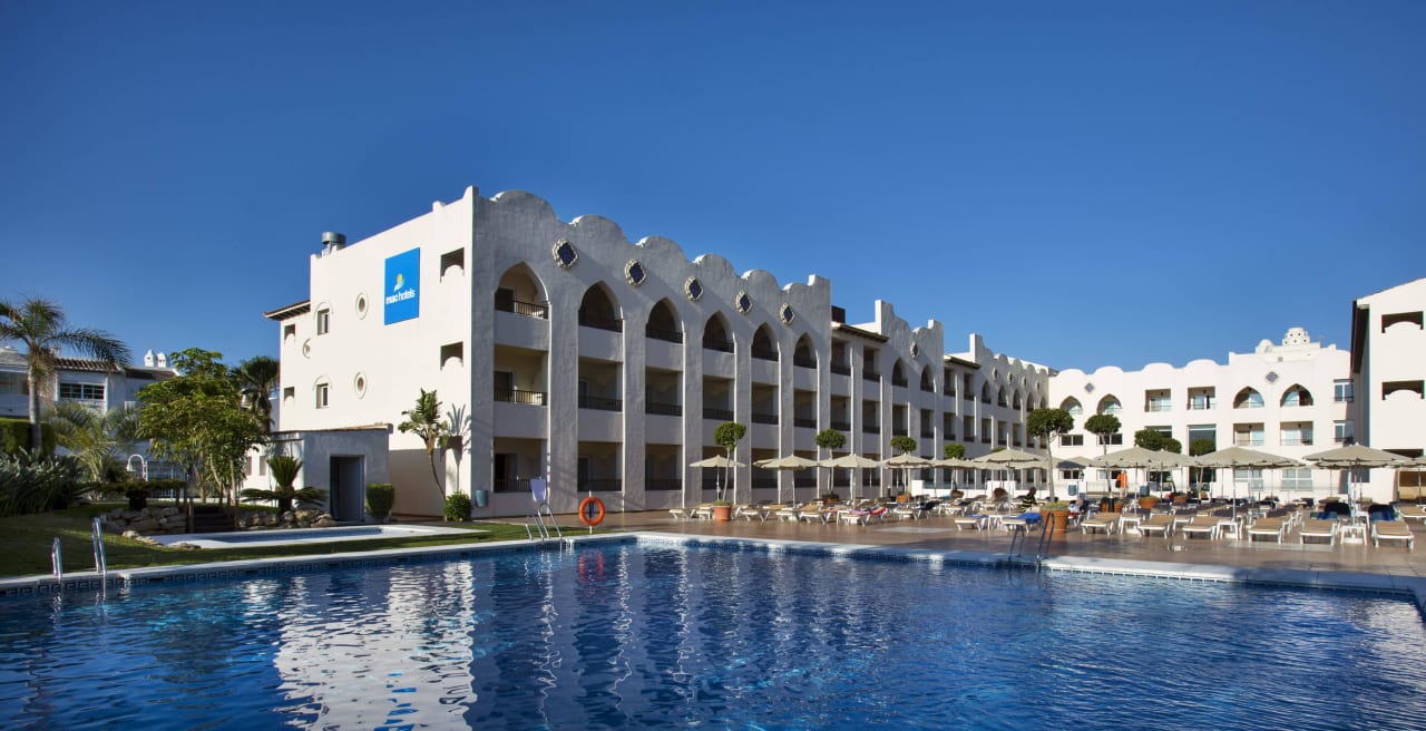 Piscina Mac Puerto Marina Benalmádena