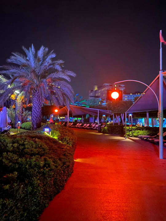 Gartenanlage Limak Lara Deluxe Hotel & Resort