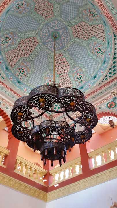 Kronleuchter Pickalbatros Alf Leila Wa Leila Resort - Neverland Hurghada