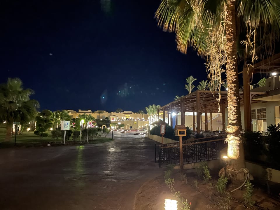 Gartenanlage Cleopatra Luxury Resort Makadi Bay