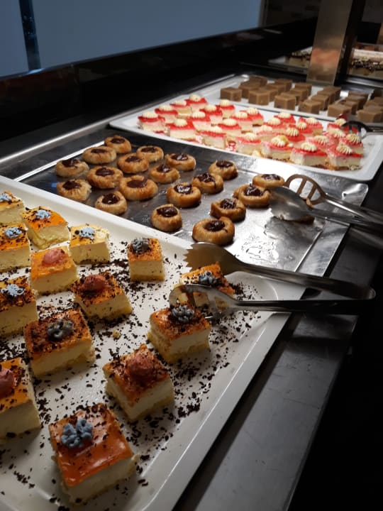 Gastro Dessole Dolphin Bay Resort