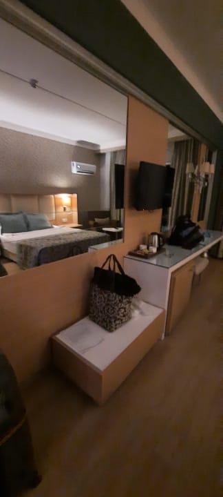 Zimmer Hotel Royal Garden Beach
