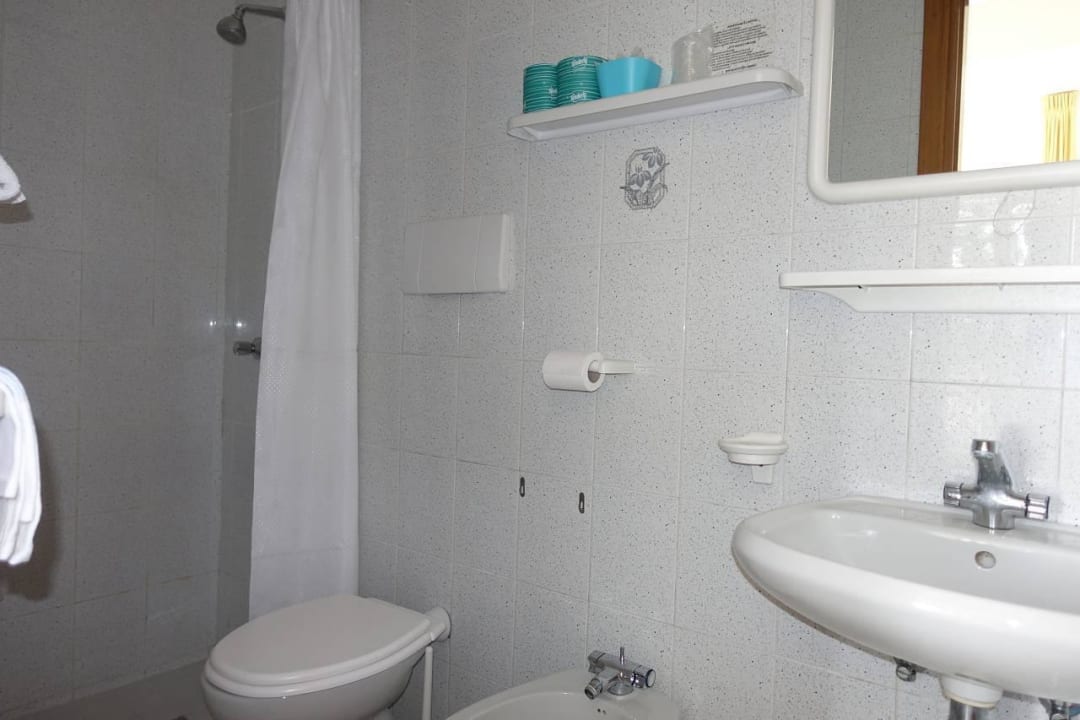 Badraum Hotel La Pergola & Villa Flavio Ischia