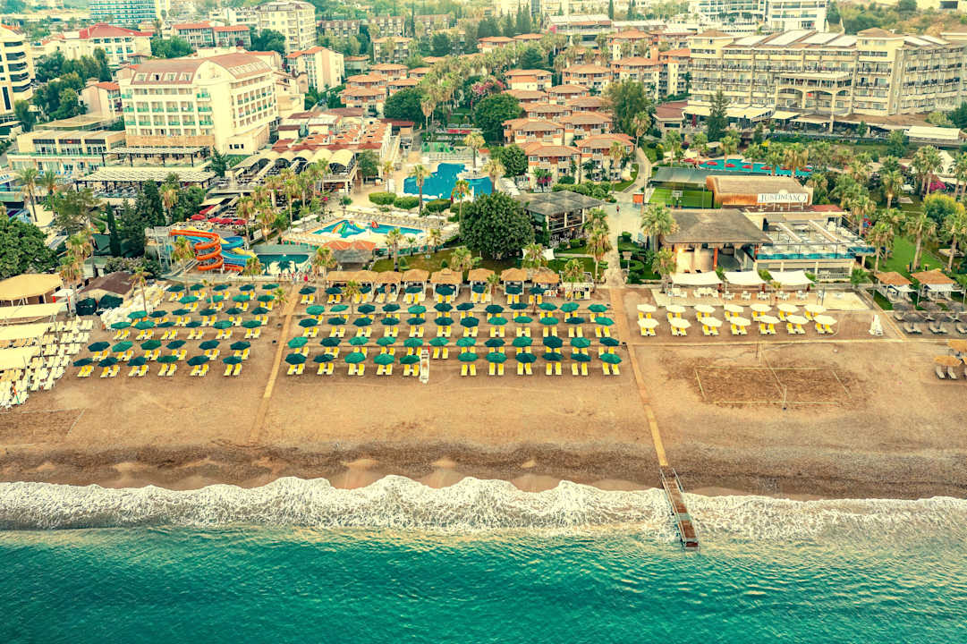 Außenansicht Justiniano Club Alanya