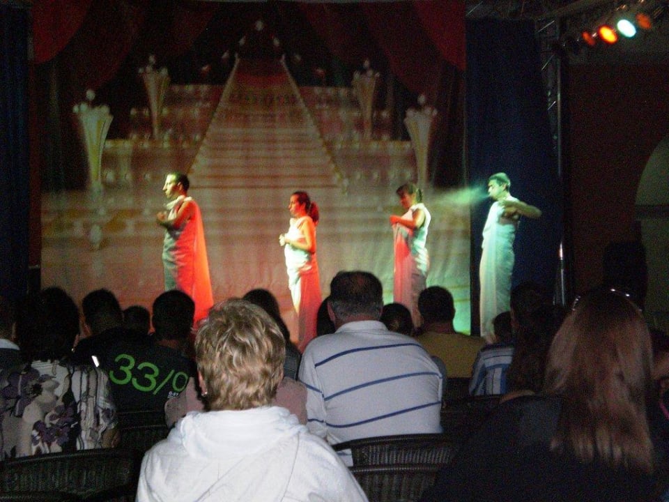 Abendaufführung Sol Luna Bay