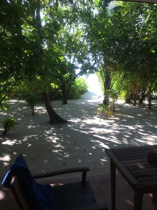 Terrasse direkt zum Meer Sun Siyam Olhuveli
