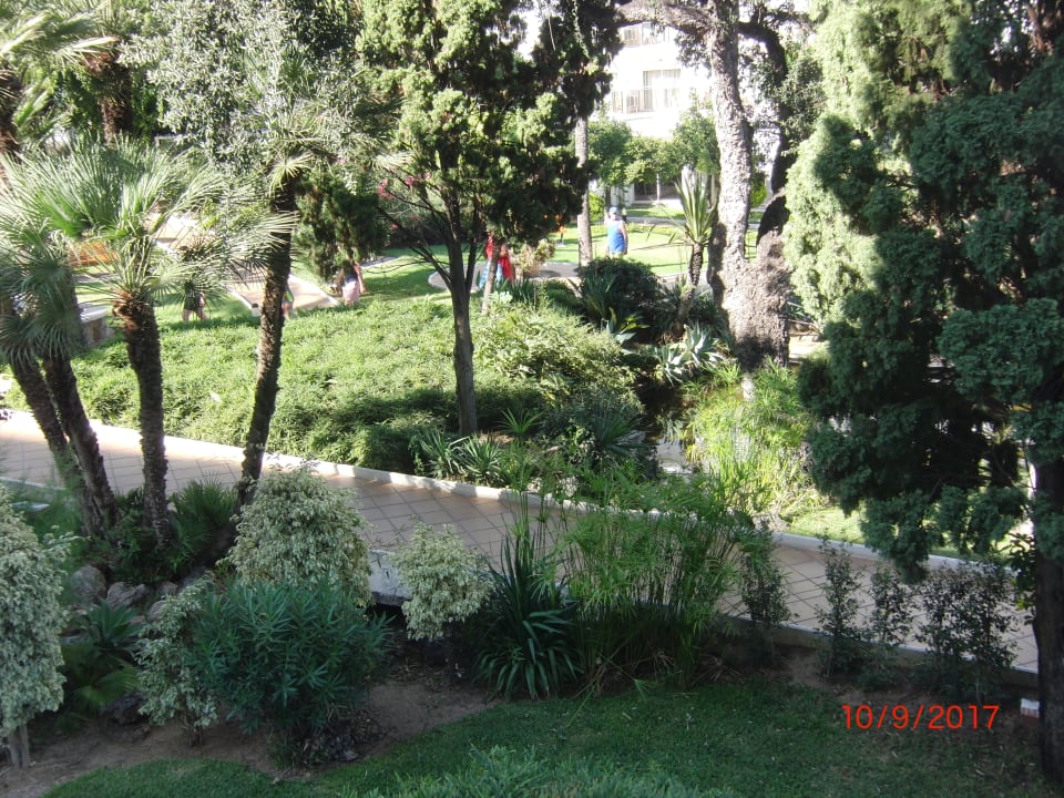 Gartenanlage Hotel Best Siroco