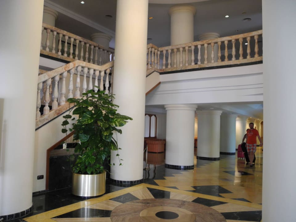 Prunkvolle Lobby CM Castell de Mar