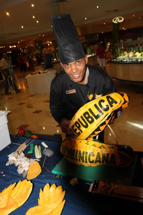 Hotel Grand Palladium Palace Resort, Spa & Casino Hotel Grand Palladium Palace Resort, Spa & Casino