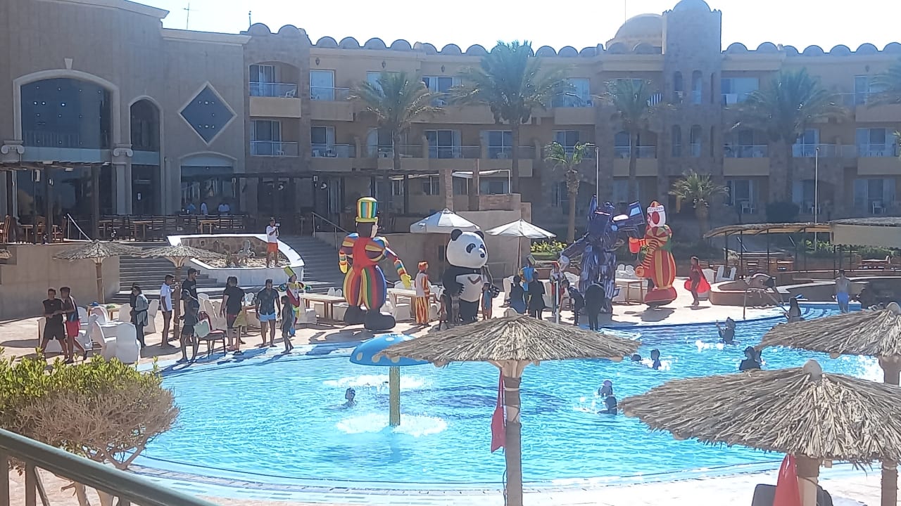 Pool Utopia Beach Club