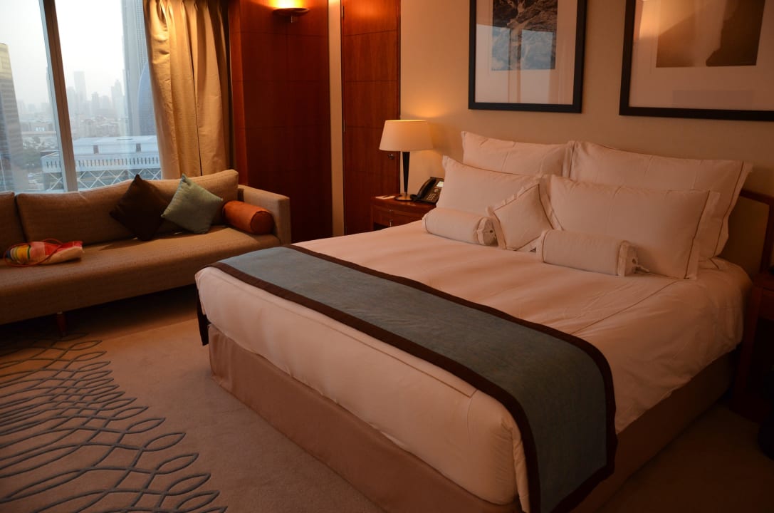 Zimmer mit Blick auf Burj Khalifa Hotel Jumeirah Emirates Towers