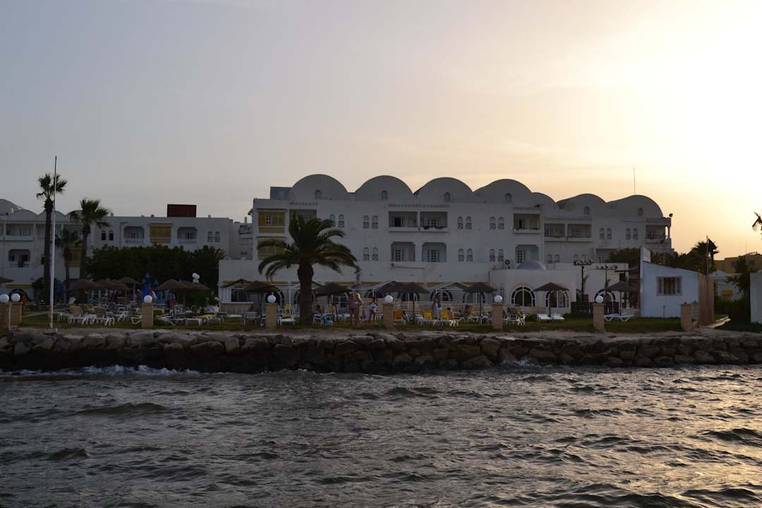 Widok na hotel Alassio Hotel and Thalasso