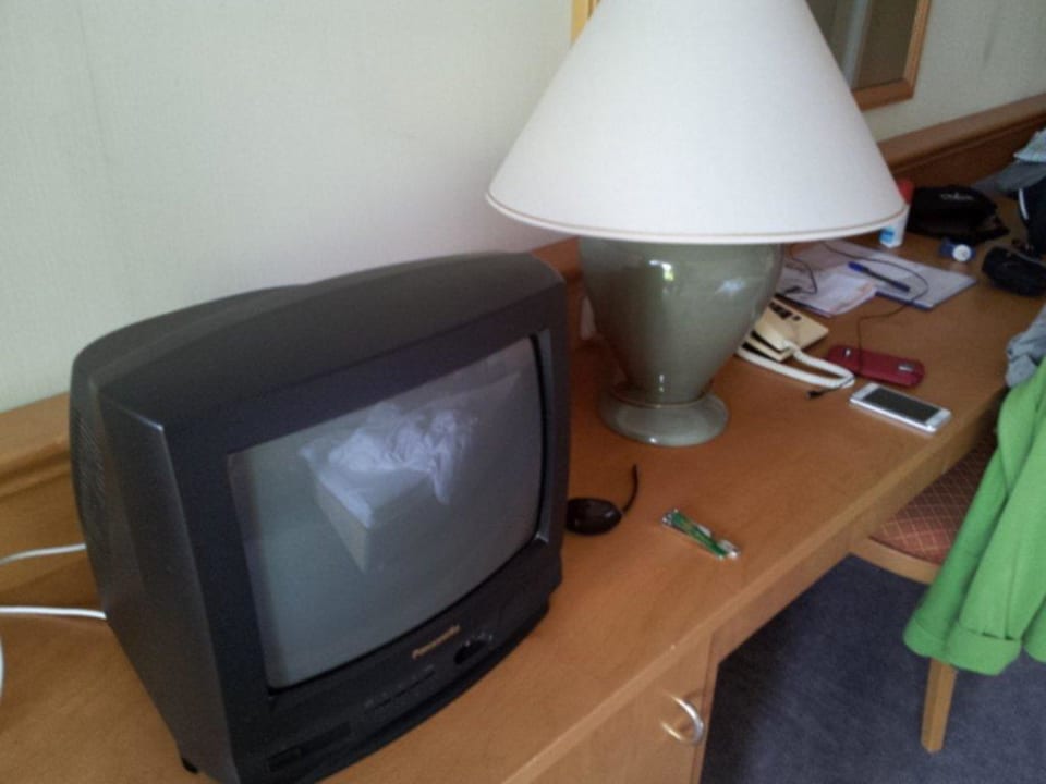 Fernseher  OptimaMed Gesundheitsresort Bad Mitterndorf