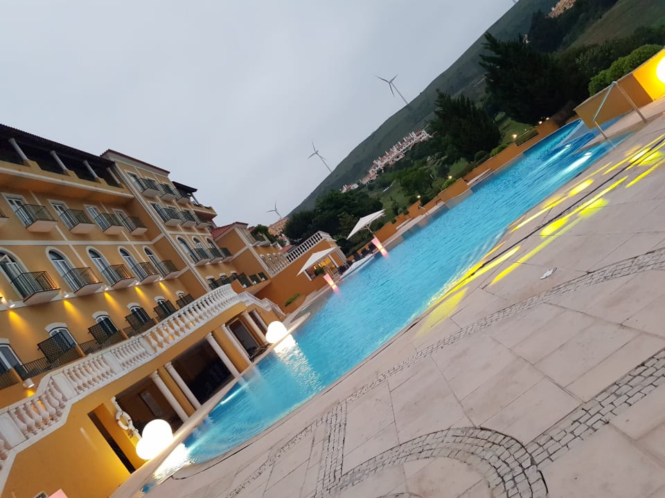 Pool Dolce CampoReal Lisboa