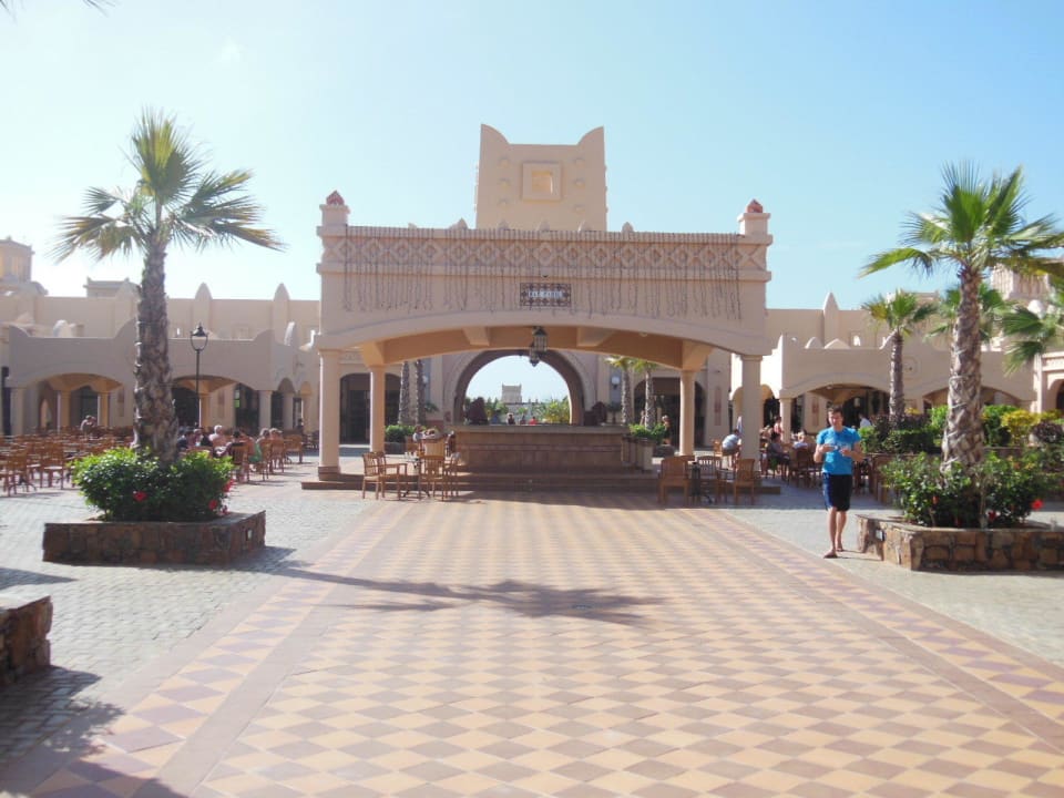 Außenbar am "Plaza" Hotel Riu Touareg