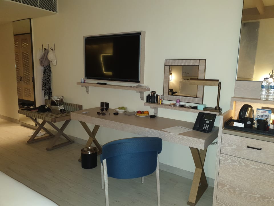 Zimmer Saadiyat Rotana Resort &  Villas