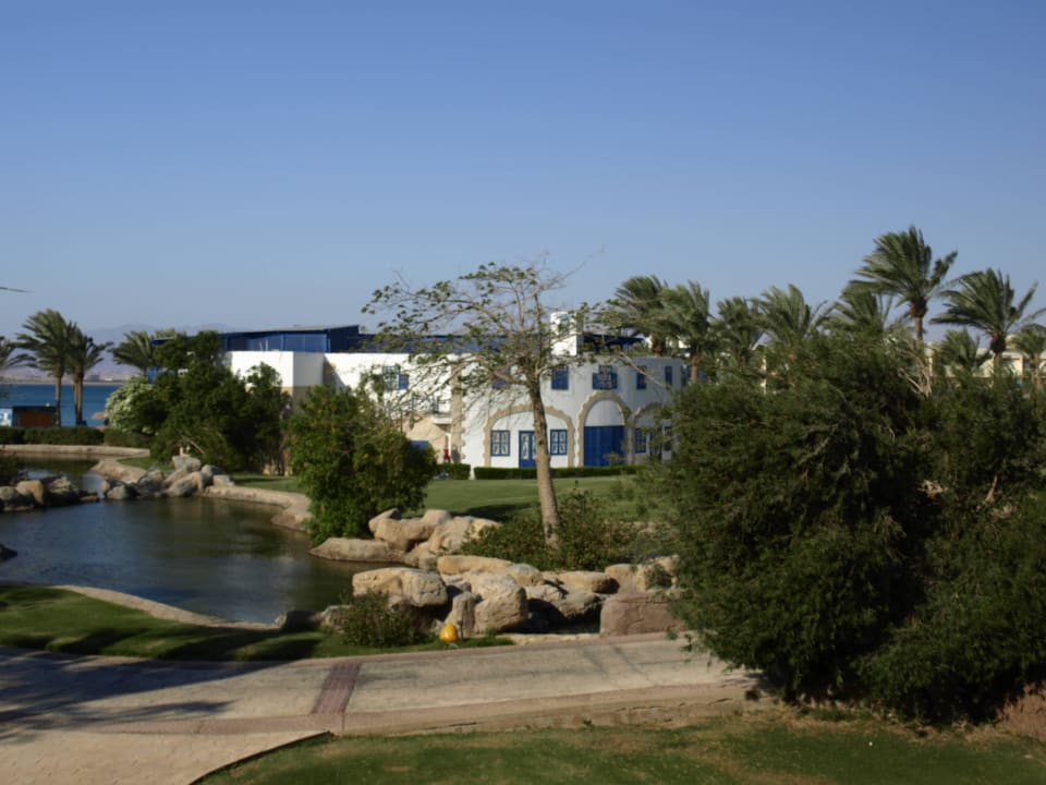 Blick auf eines der Restaurants Palm Royale Resort - Soma Bay