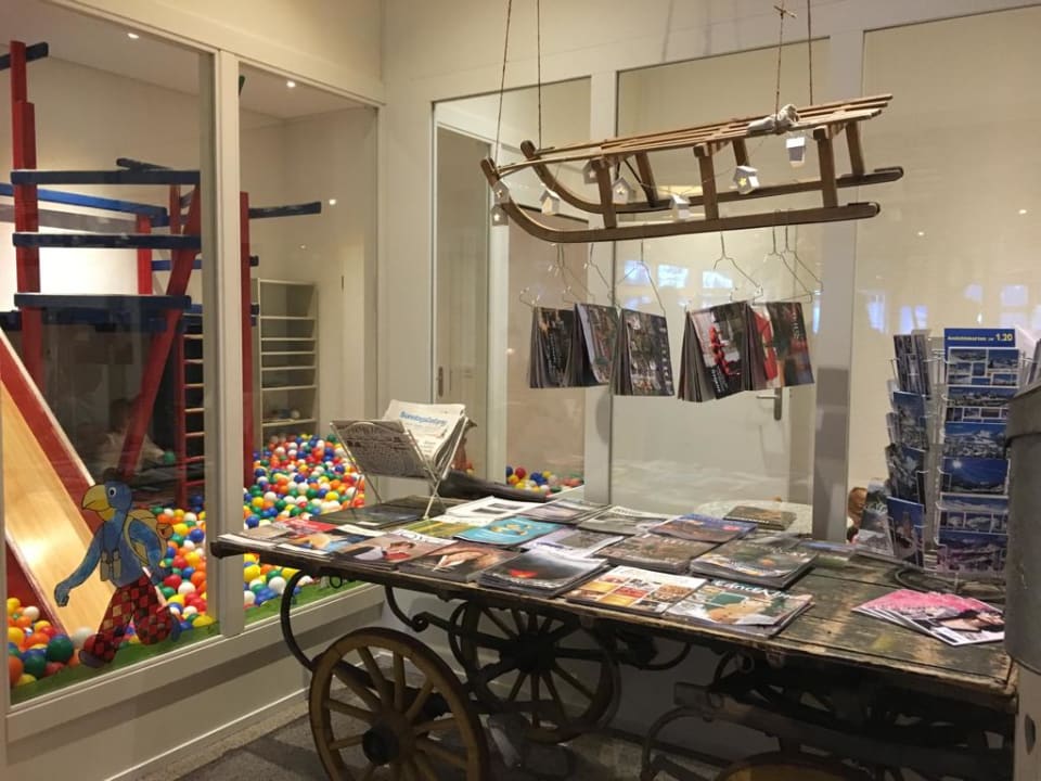 Lobby Hotel Hari im Schlegeli