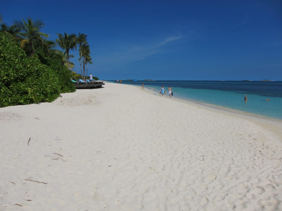 Strand im Süden Kuredu Island Resort & Spa