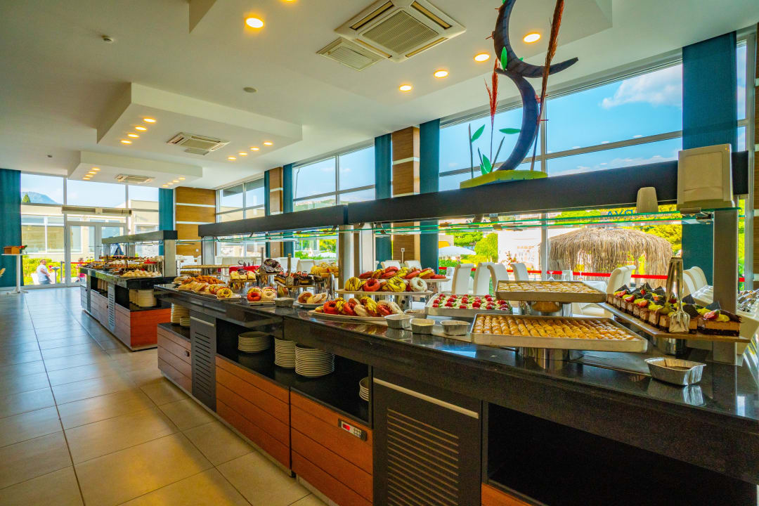 Gastro Karya Family Resort  All Inclusive