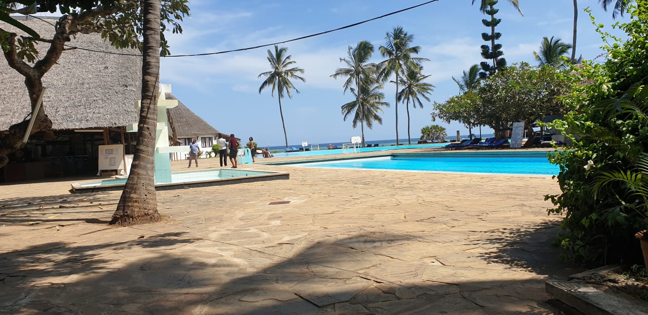 Pool Reef Hotel Mombasa