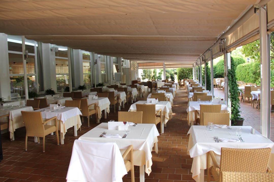 Gemütliche Außenterrasse Canyamel Park Hotel & Spa 16+ Adults only