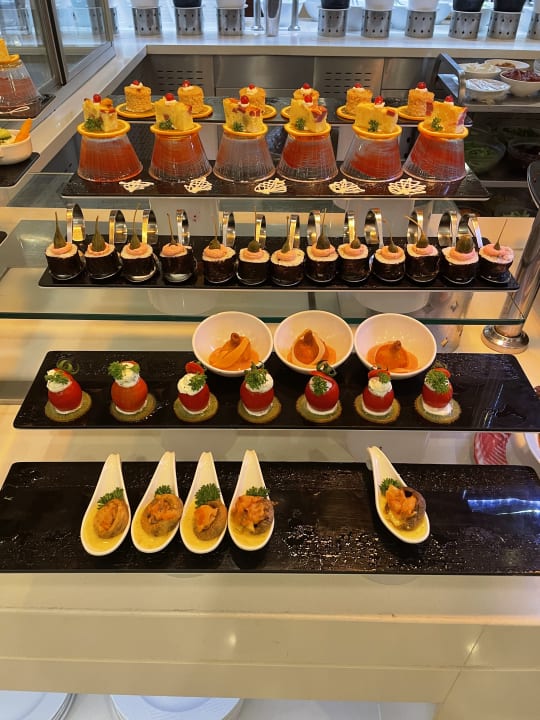 Gastro The Sense Deluxe Hotel