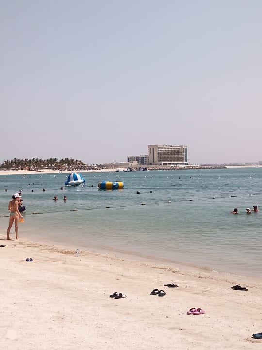 Strand Hampton by Hilton Marjan Island