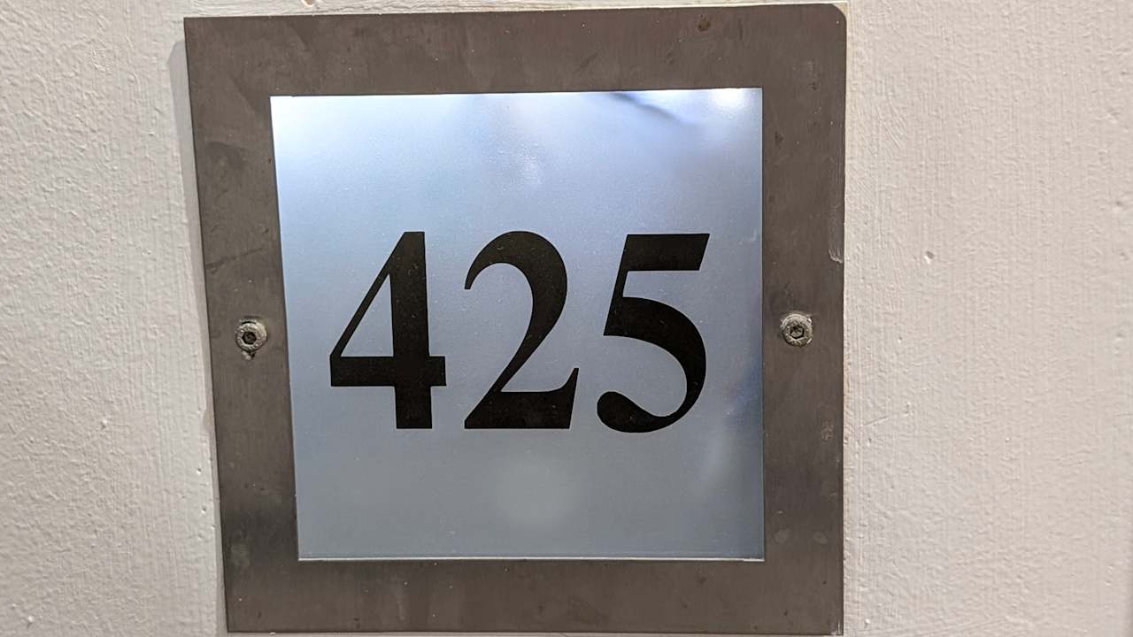 Zimmer Apollonia Beach Resort & Spa