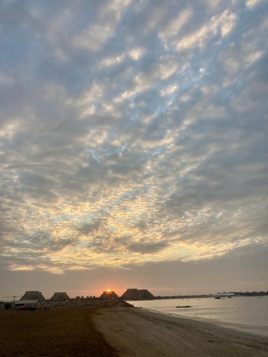 Strand BM Beach Resort
