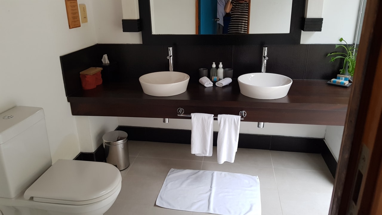 Zimmer Meeru Maldives Resort Island