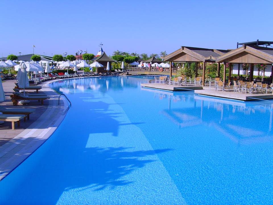 Pool Limak Lara Deluxe Hotel & Resort