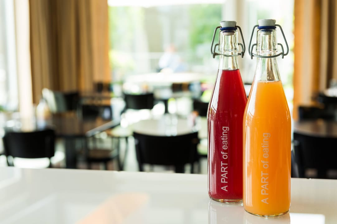 Homemade ice tea HOTEL APART- Welcoming I Urban Feel I Design