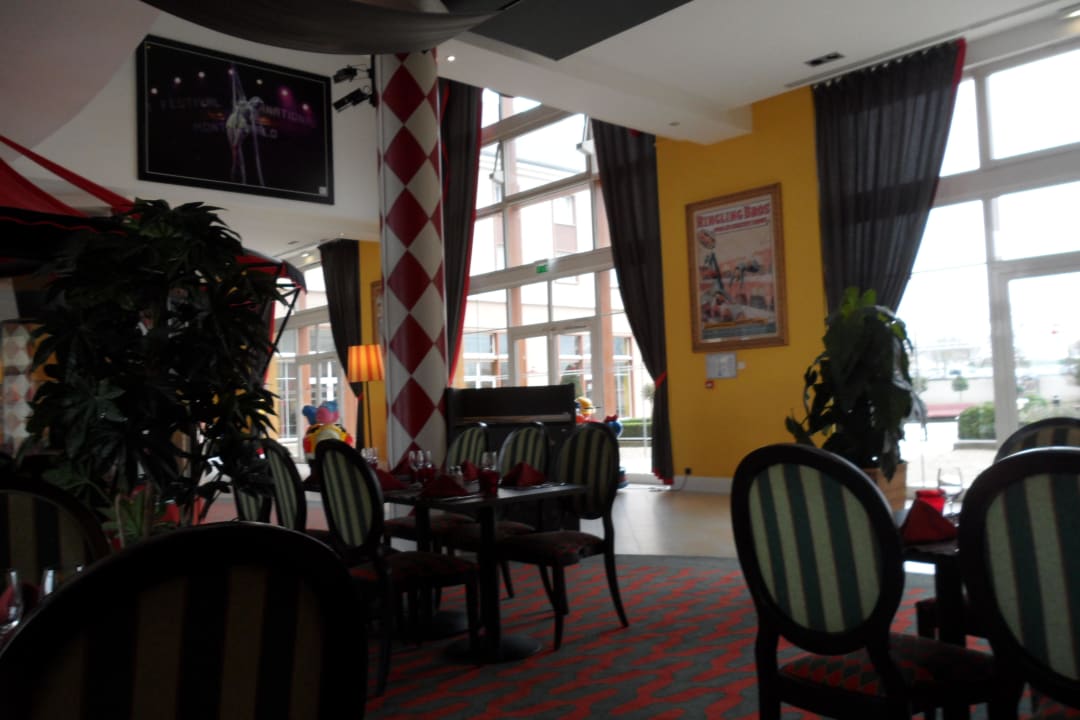 Bar Grand Magic Hotel