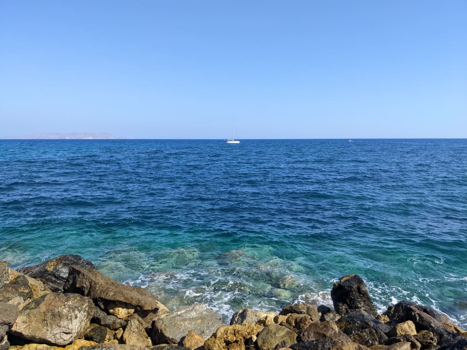 Strand Hotel Aphrodite Beach Club