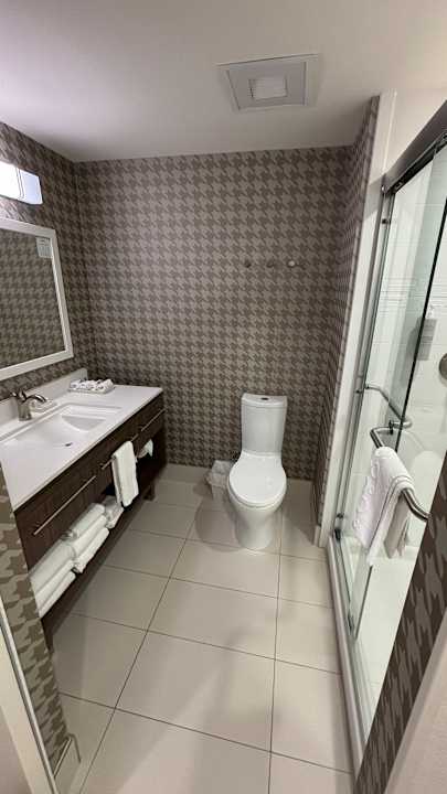 Zimmer Home2 Suites By Hilton Fort Collins