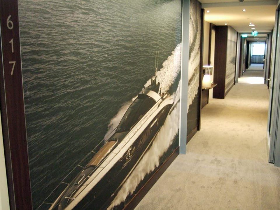 Gang im Yacht Design Lindner Hotel Dusseldorf Seestern, part of JdV by Hyatt