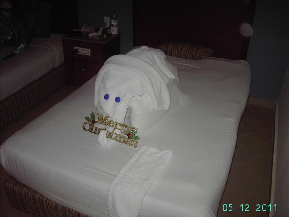 Zimmerservice Titanic Beach Spa & Aqua Park