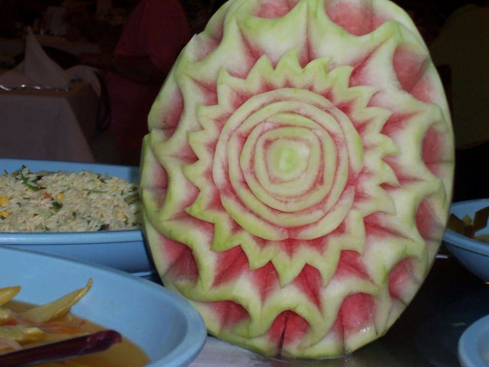 Buffet Deko VONRESORT Golden Beach