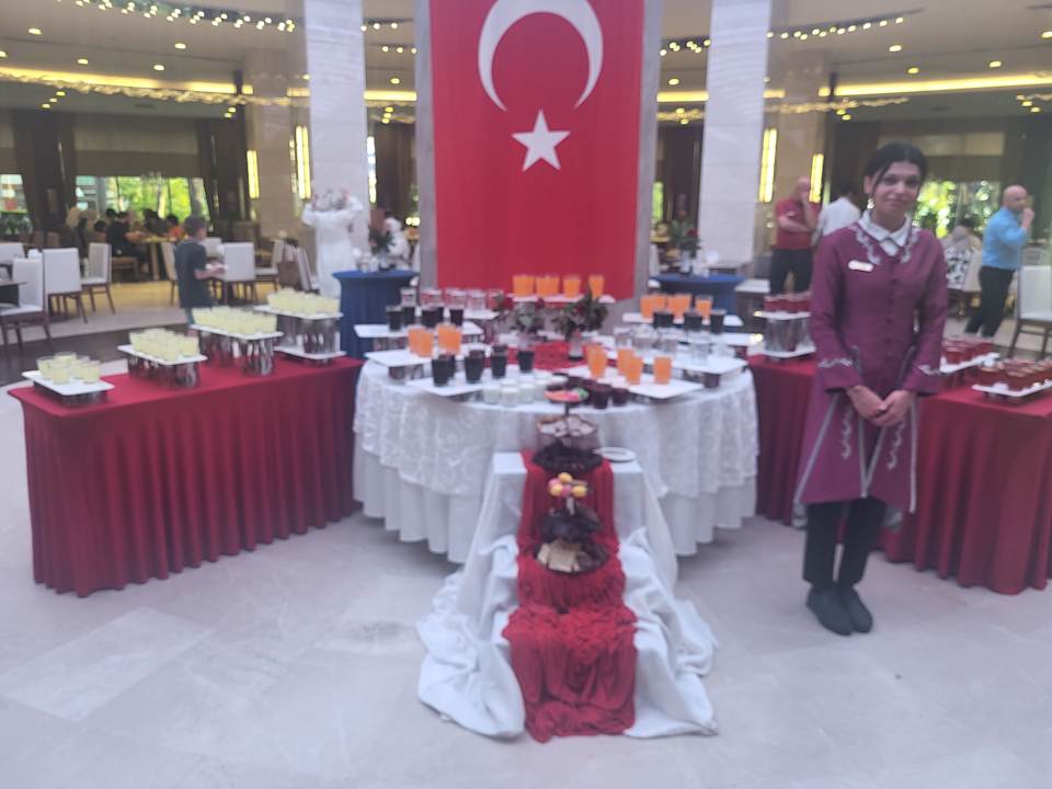 Gastro Wome Deluxe Hotel