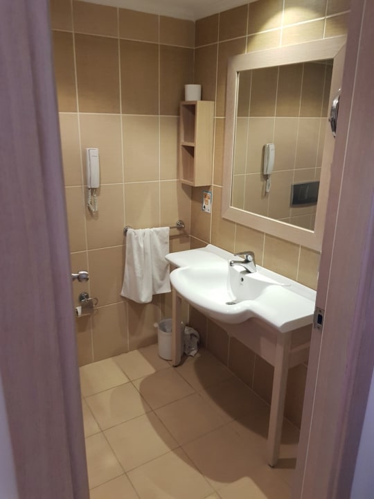 Zimmer Side Breeze Hotel