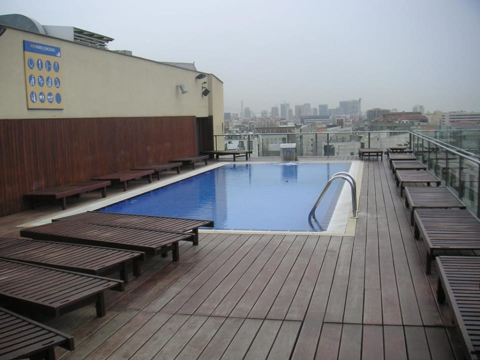 Dachpool H10 Marina Barcelona