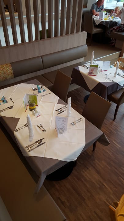 Restaurant All In Red Thermenhotel