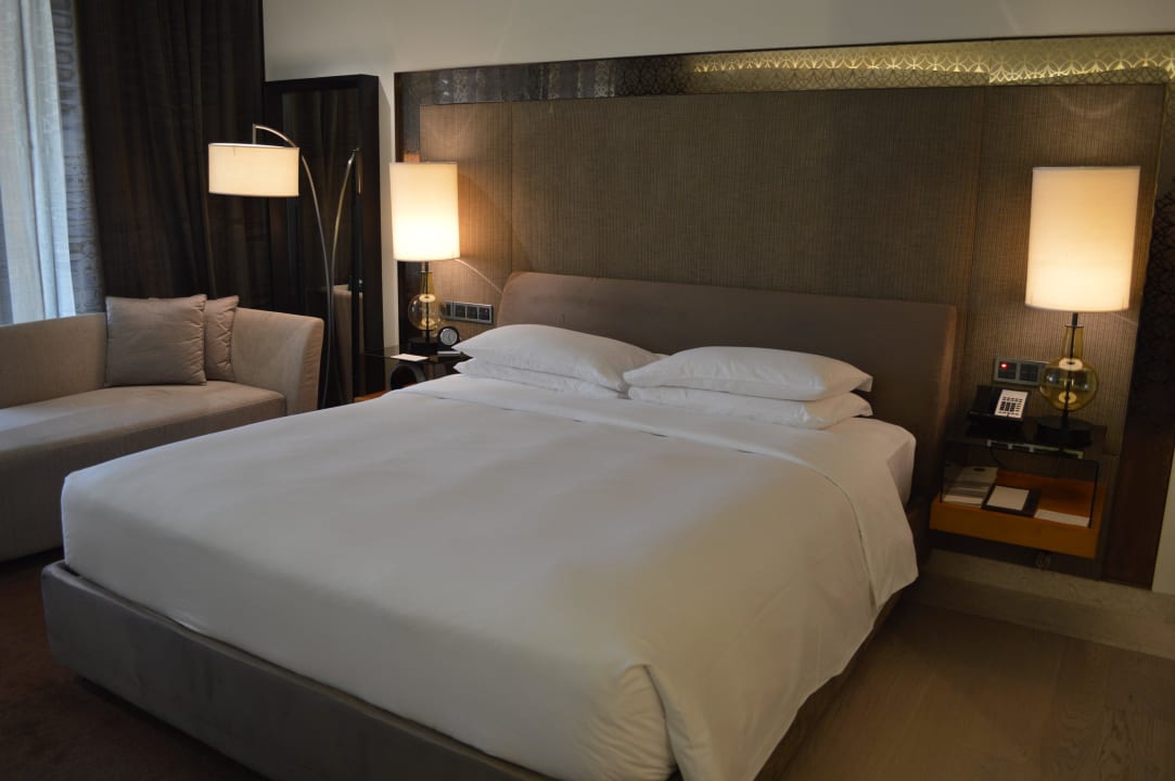 Bett Park Hyatt Abu Dhabi Hotel and Villas